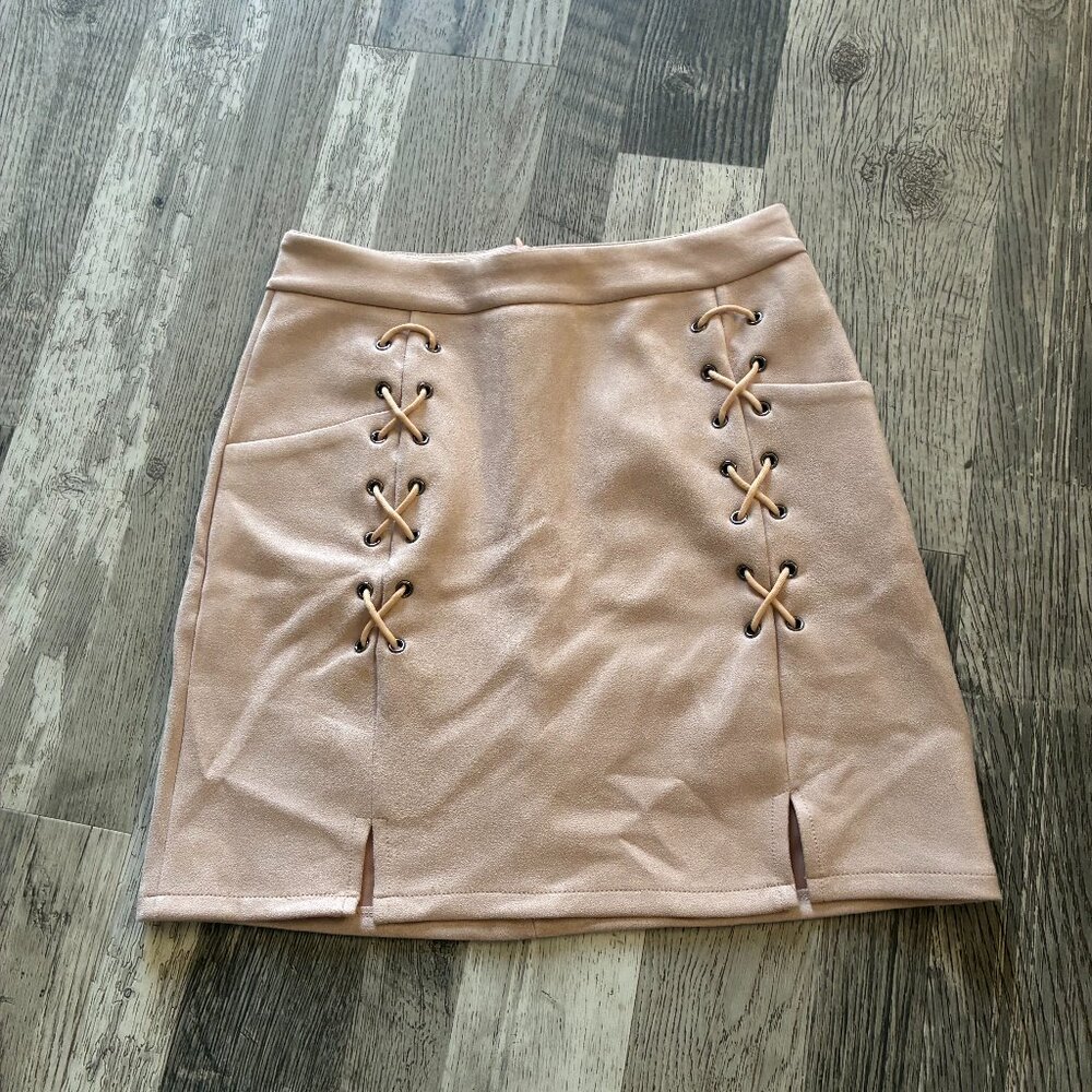 Cute Faux Suede Skirt (S)